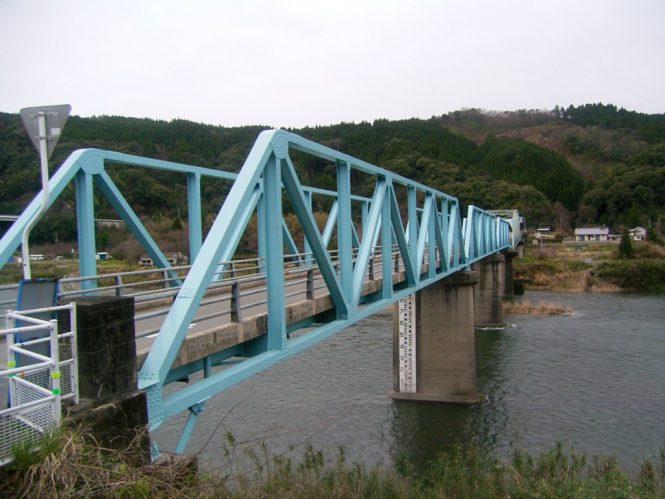『川水橋』